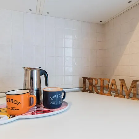 Apartament La Casa Del Cinema By Wonderful Italy *