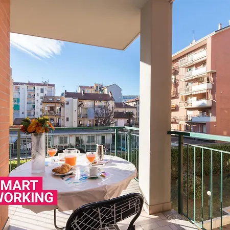 La Casa Del Cinema By Wonderful Italy Apartament