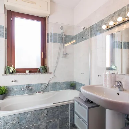 La Casa Del Cinema By Wonderful Italy Apartament